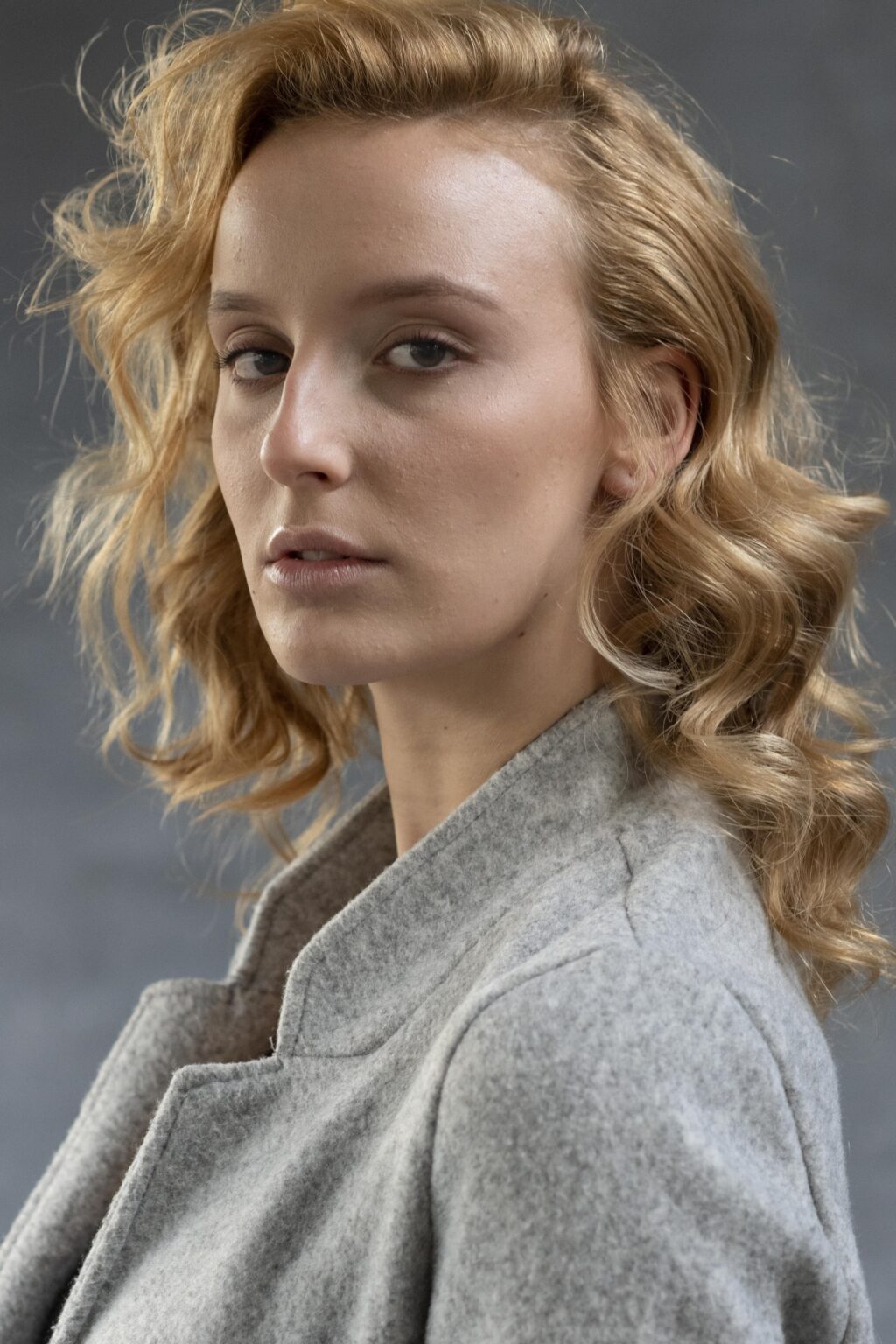 Chloe W 35